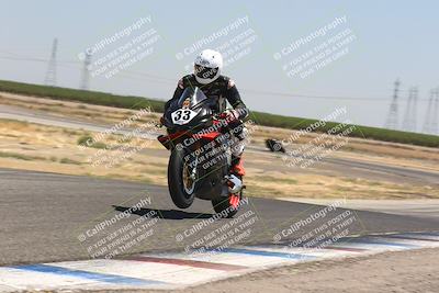 media/Aug-04-2024-TrackDaz (Sun) [[e1ff0814b6]]/Group A/12pm (Wheelie Bump)/